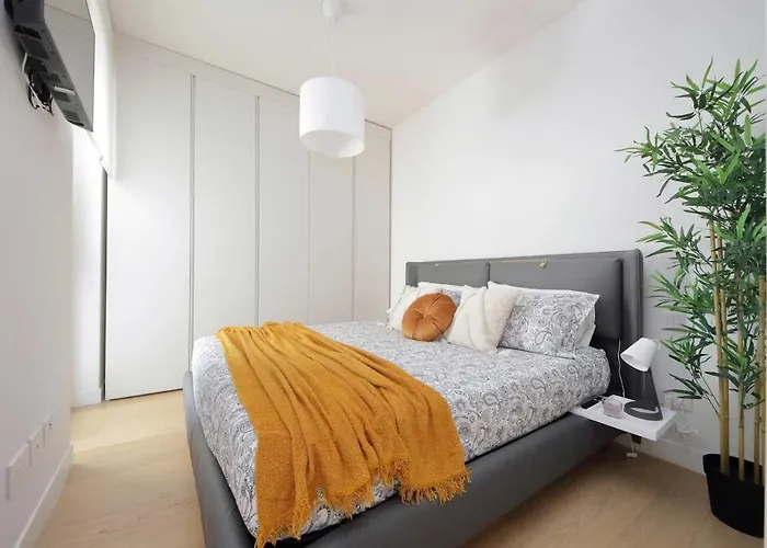Contemporary By Luxury Getaways Rome