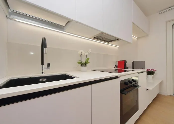 Appartement Contemporary By Luxury Getaways *