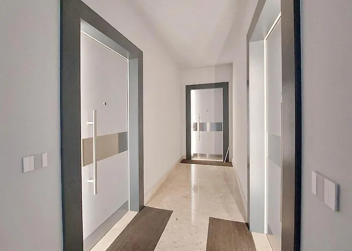 Contemporary By Luxury Getaways Rome